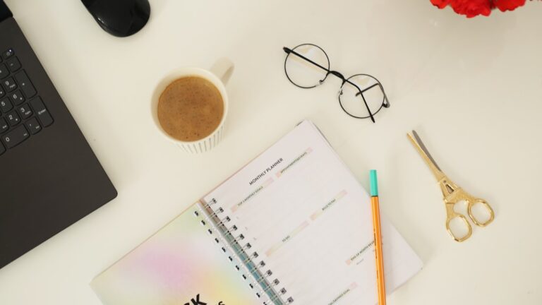 A Comprehensive Checklist of Office Supplies for New Startups